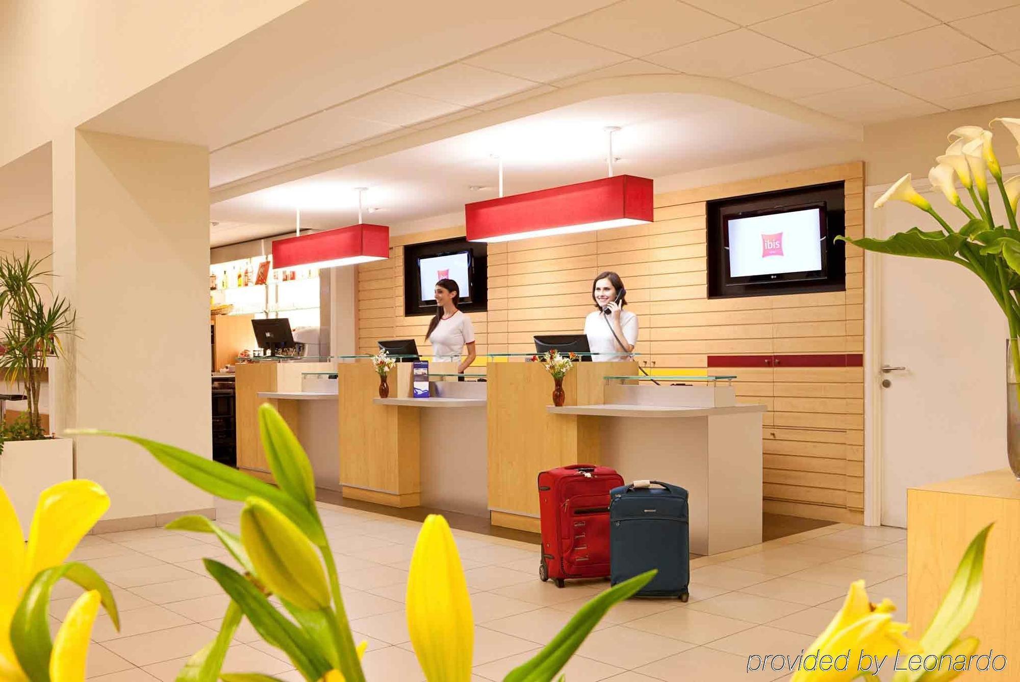 Готель Ibis Santiago Providencia Екстер'єр фото